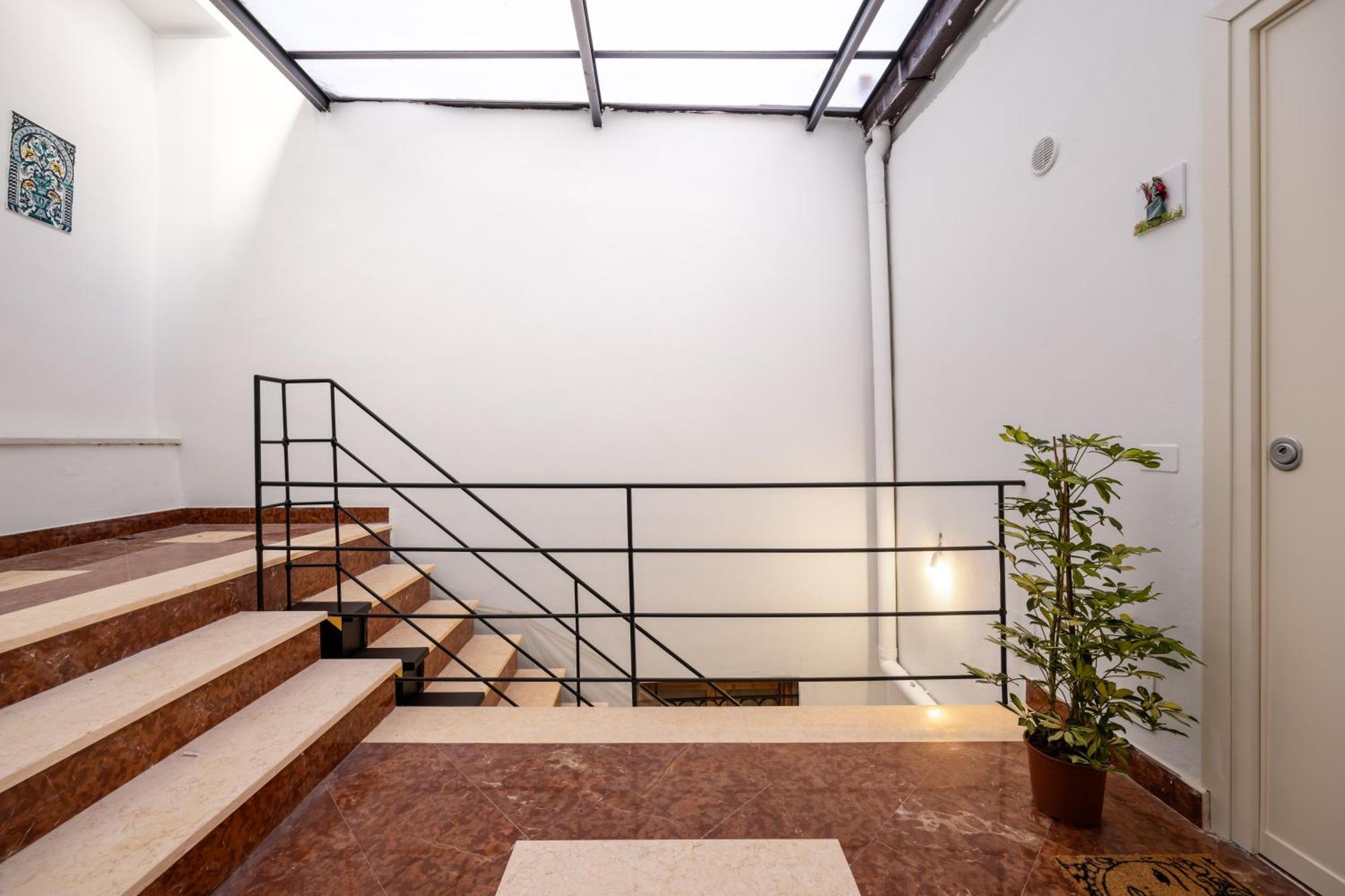 Agata E Rosalia 2 Bedroom Flat At The Quattro Canti パレルモ エクステリア 写真